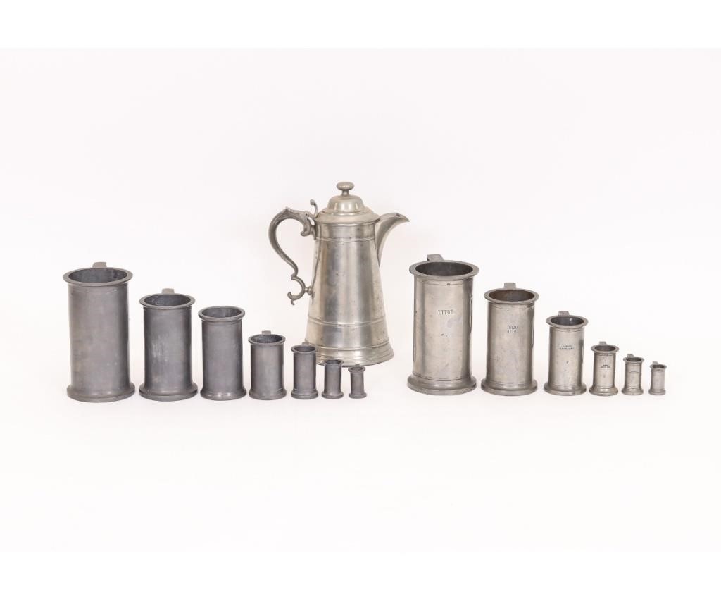 Appraisal: Pewter coffee pot by William Calder - Providence RI marked