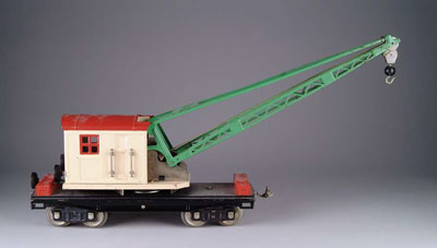 Appraisal: LIONEL STANDARD GAUGE NO CRANE CAR Ivory red and green