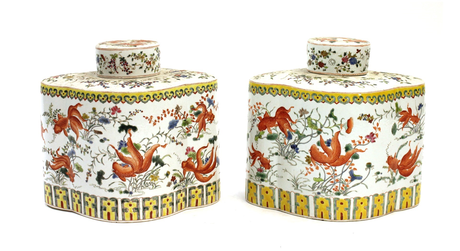 Appraisal: A pair of Chinese famille-rose jars and covers late th