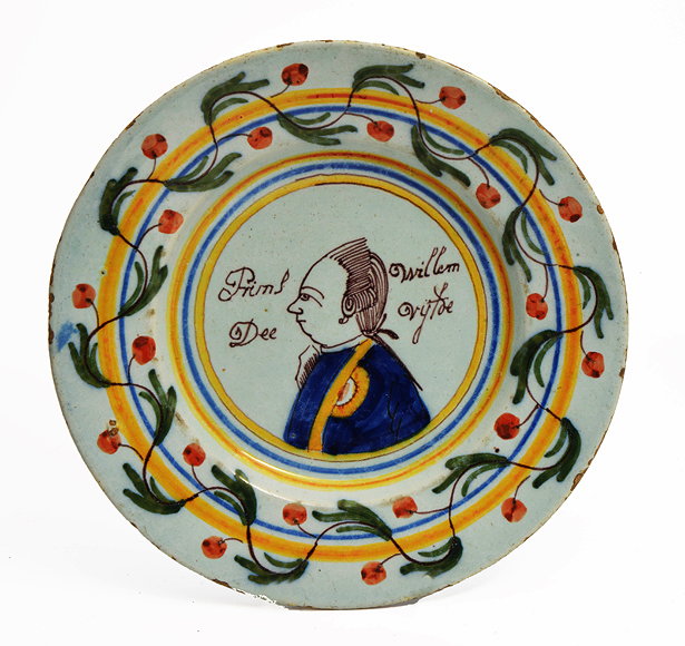 Appraisal: AN TH CENTURY DUTCH TIN GLAZED DELFTWARE POLYCHROME PLATE decorated