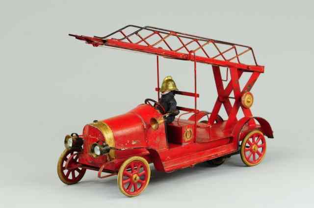 Appraisal: PINARD DELAHAYE FIRE LADDER TRUCK France a very early version