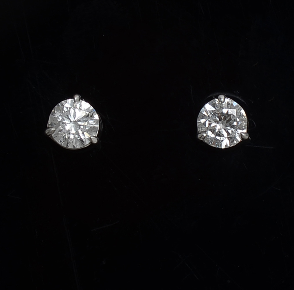 Appraisal: K CTW MARTINI DIAMOND STUDS Stylish CTW martini set diamond