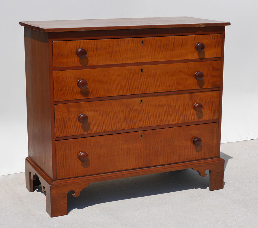 Appraisal: MAPLE CHEST OF DRAWERS Early to mid th century graduated