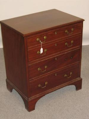 Appraisal: A MAHOGANY BEDSIDE COMMODE th century modelled as a small