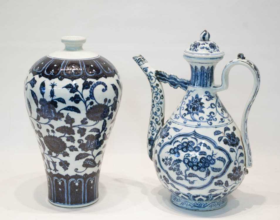 Appraisal: TWO CHINESE BLUE AND WHITE PORCELAIN VESSELS a lidded ewer