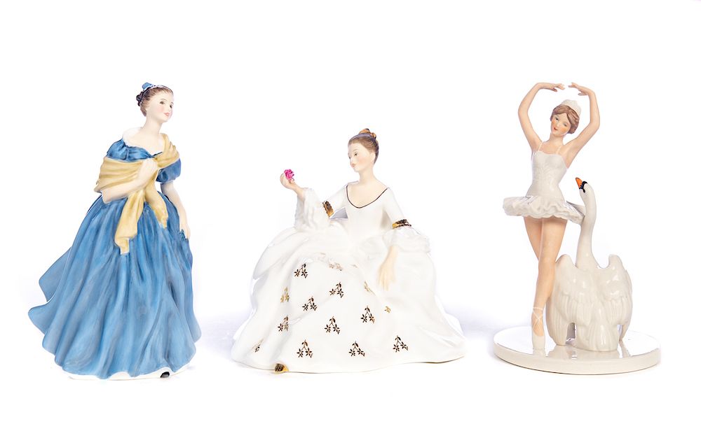 Appraisal: Royal Doulton Figures Excellent condition with no damage or repairs