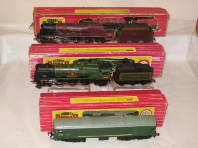 Appraisal: A Hornby - - City of London locomotive and tender