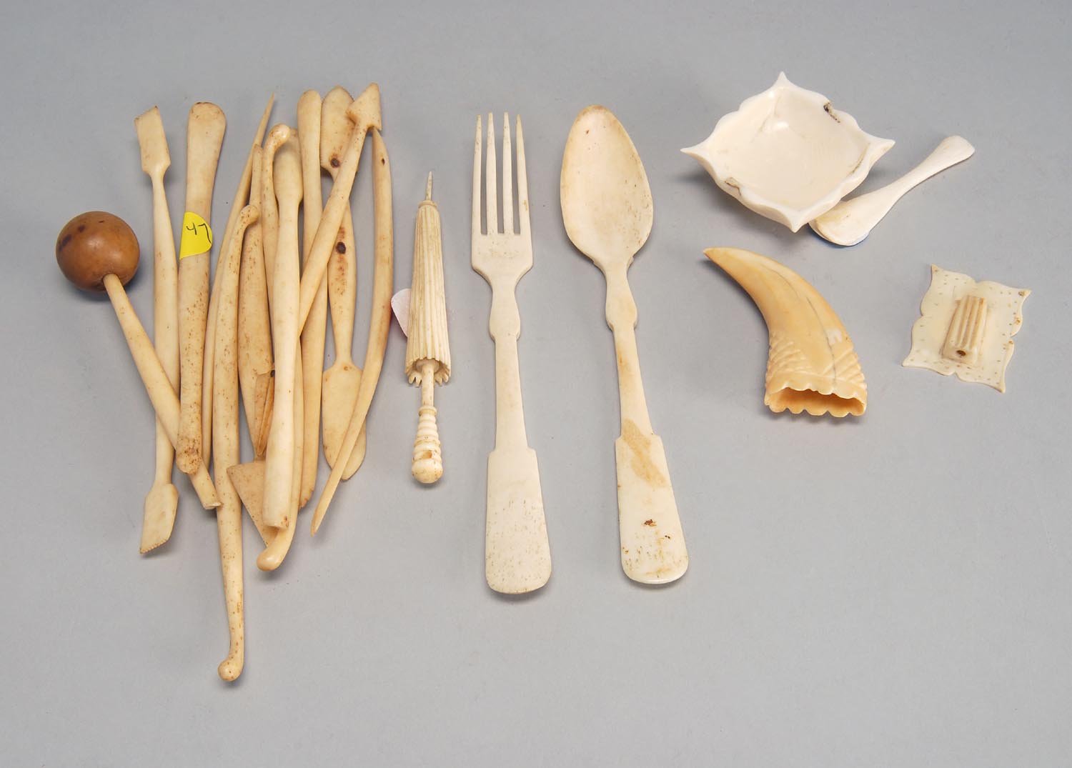 Appraisal: TWENTY ASSORTED BONE AND IVORY ITEMS th CenturyNot available for