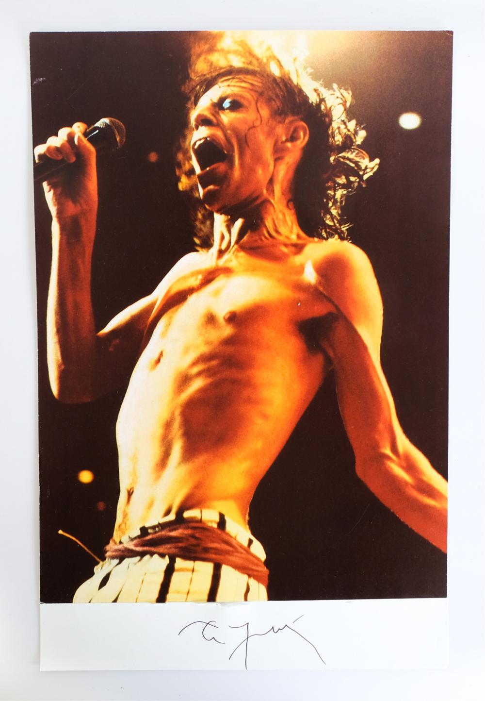 Appraisal: ANNIE LEIBOVITZ MICK JAGGER SIGNEDAnnie Leibovitz American b photo lithograph