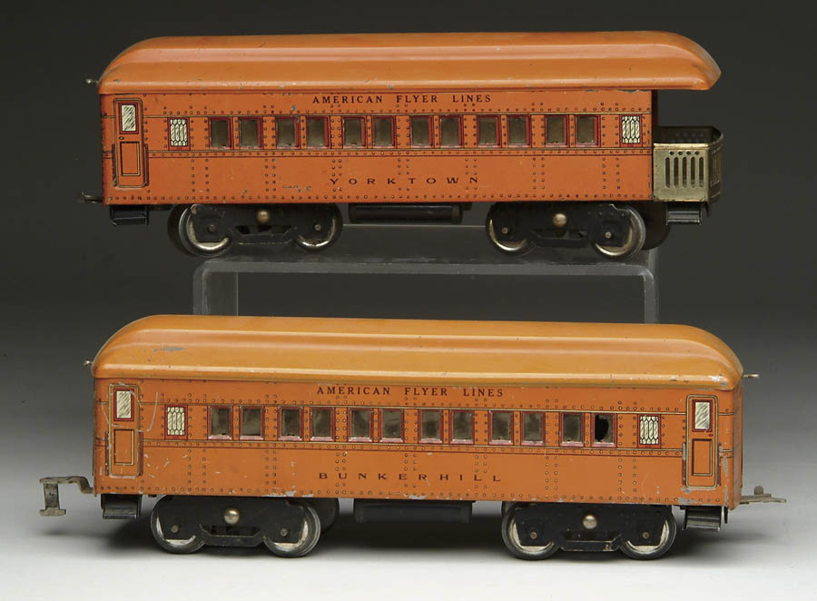 Appraisal: SET OF AMERICAN FLYER STANDARD GAUGE PASSENGER CARS Consists of