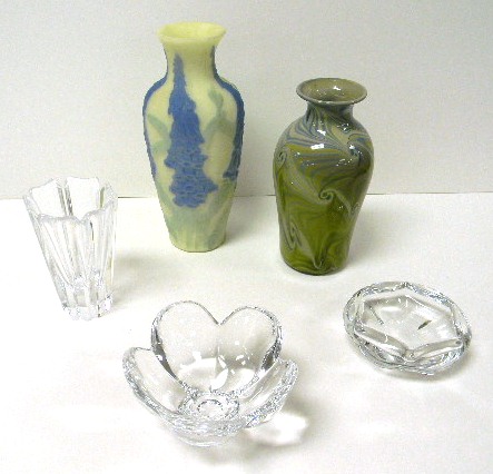 Appraisal: Five pieces of th C glass swirl vase signed ''Jim