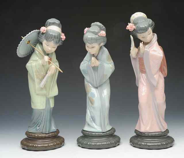 Appraisal: THREE LLADRO FIGURES to include model nos all with boxes