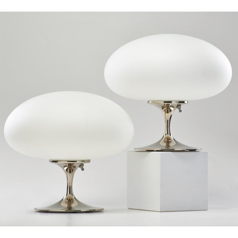 Appraisal: BILL CURRY LAUREL LAMP CO Pair mushroom table lamps Newark