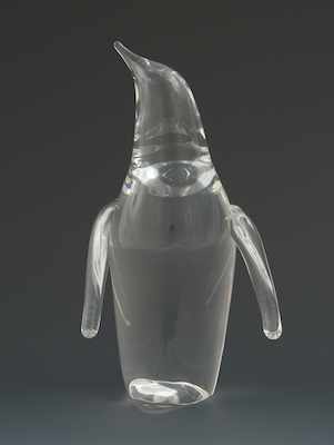 Appraisal: A Steuben Glass Penguin Figure Clear glass figure designed by