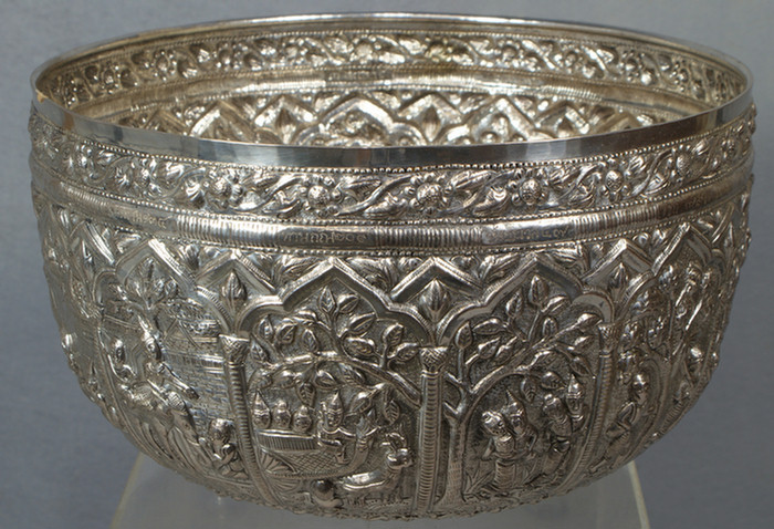 Appraisal: Lg silver bowl d for the Thai market late th