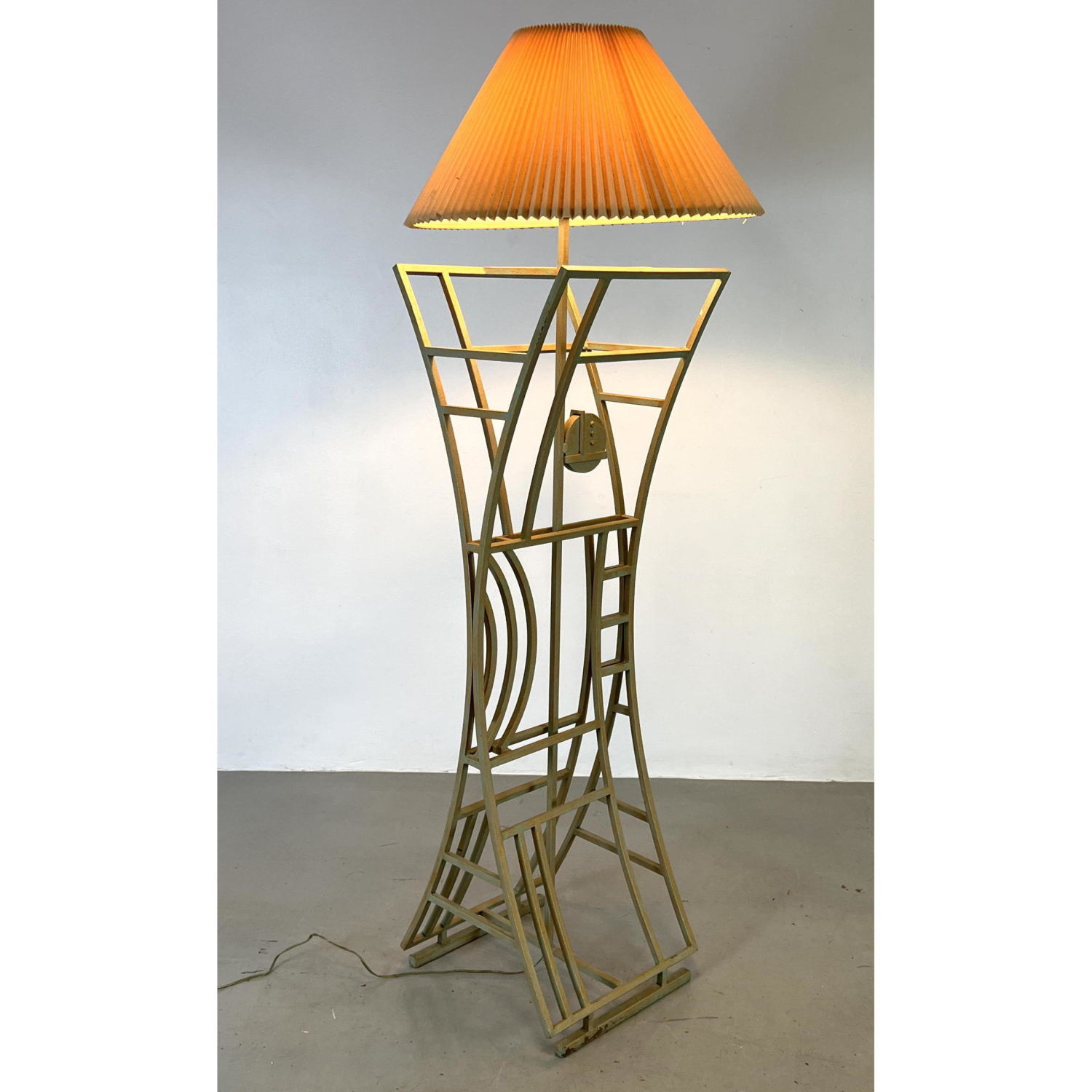 Appraisal: Painted Metal Sculptural Form Floor Lamp Decorative Paint Finish Dimensions