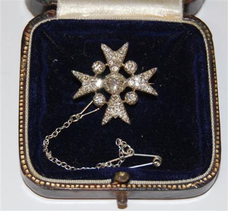 Appraisal: A Georgian diamond set brooch designed as a St John's