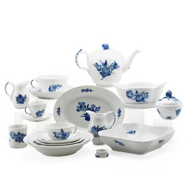 Appraisal: ROYAL COPENHAGEN PORCELAIN One hundred and fourteen piece service including