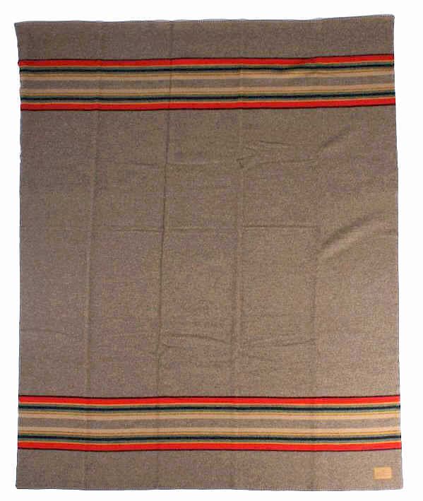 Appraisal: Pendleton Yakima Camp Wool Blanket NIB This is a new