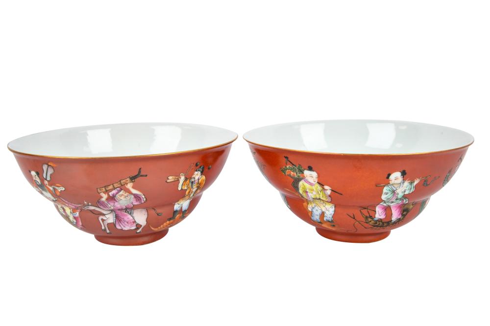 Appraisal: PAIR OF CHINESE BOWLSmarked to undersides each depicting eight immortals