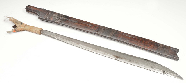 Appraisal: A BORNEO HEAD HUNTERS PARANG ILANG OR MANDAU SWORD with