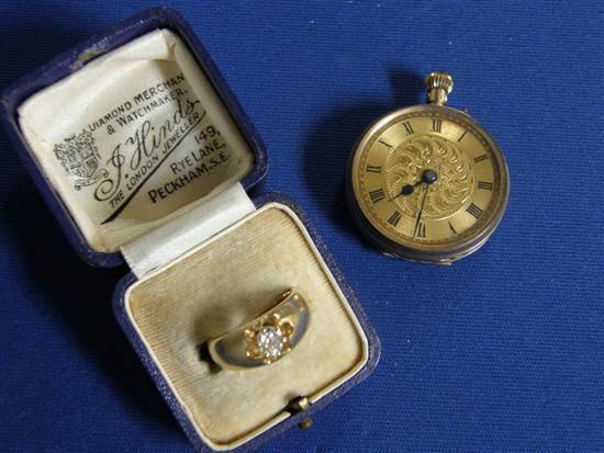 Appraisal: Two items comprising a gentleman's gypsy set diamond ring and