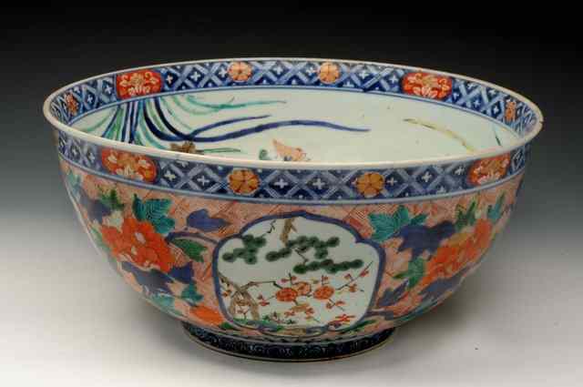 Appraisal: A JAPANESE ARITA LARGE PUNCH BOWL decorated in Imari colours