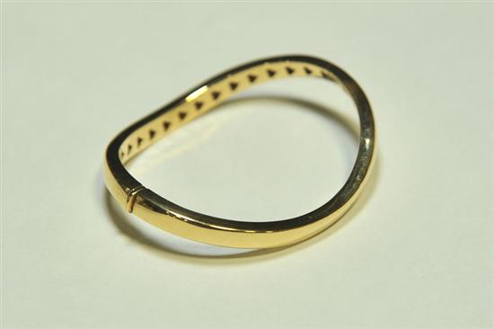 Appraisal: LADIES GOLD BRACELET K yellow gold wave design bangle bracelet