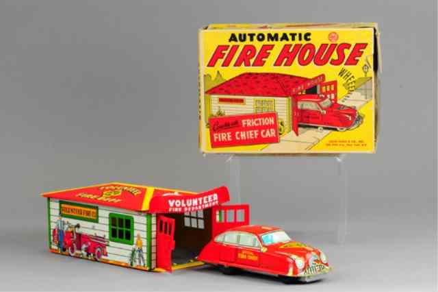 Appraisal: MARX AUTOMATIC FIRE HOUSE Boxed example reads ''Volunteer Fire Dept