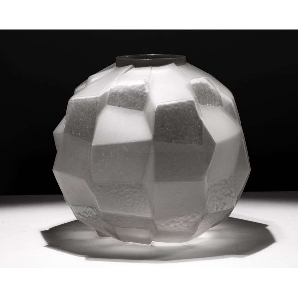 Appraisal: FROSTED ART GLASS VASE LAMP BASECubist form in a global