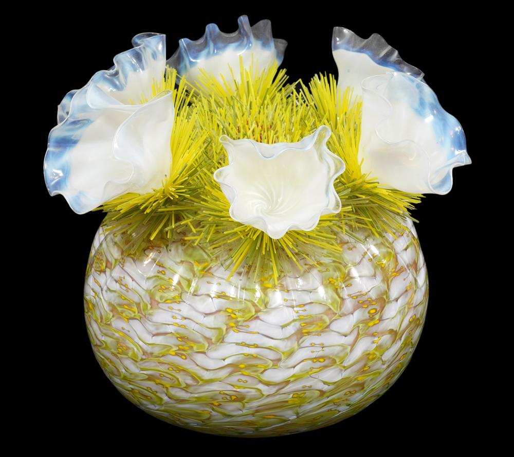 Appraisal: FLO PERKINS 'WHITE FLOWERING CACTUS' ART GLASSFlo Perkins New Mexico