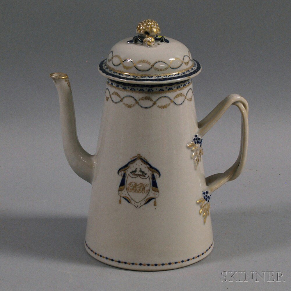 Appraisal: Chinese Export Porcelain Coffeepot th century the body of reverse-tapering