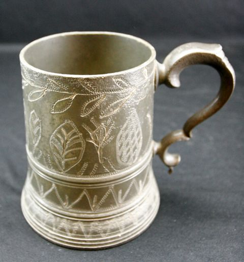 Appraisal: An early th century pewter mug