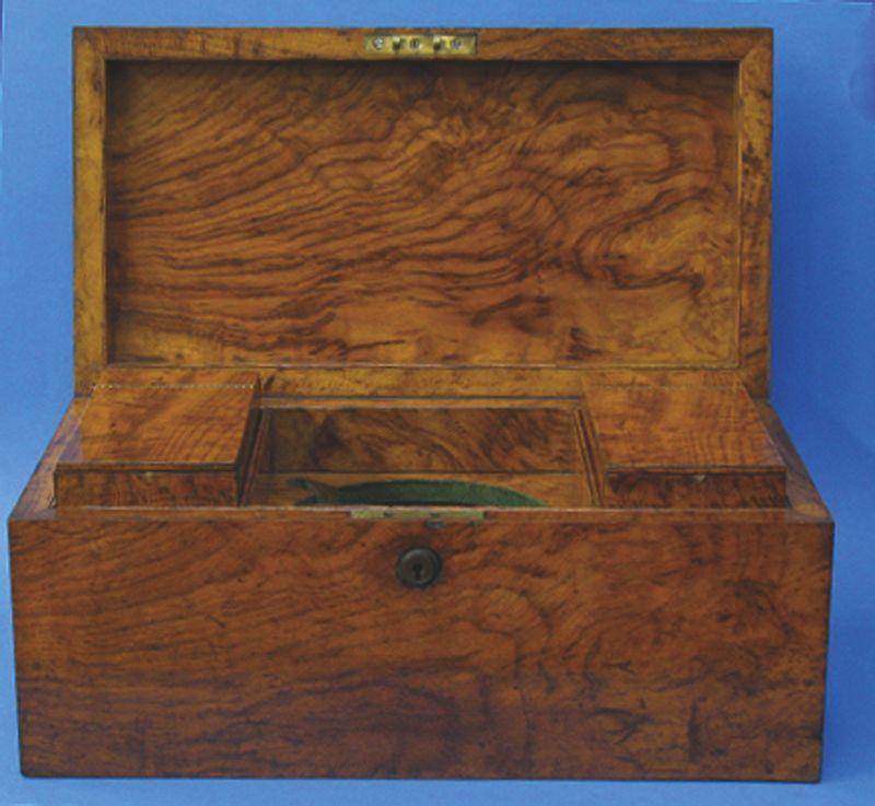 Appraisal: AN EARLY VICTORIAN BURR OAK VENEERED TEA CADDY the rectangular