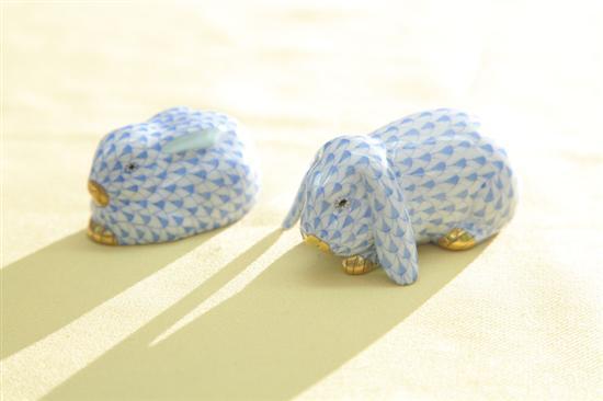 Appraisal: TWO HEREND RABBITS Both with blue fishnet decoration and gold