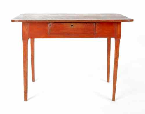 Appraisal: Pennsylvania pine work table th c with red stain and