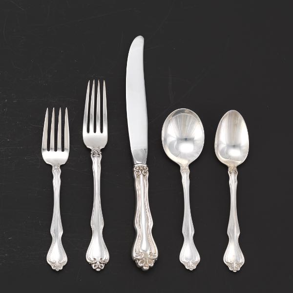 Appraisal: WESTMORELAND STERLING SILVER CUTLERY SERVICE FOR TEN GEORGE AND MARTHA