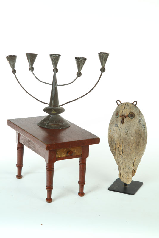 Appraisal: THREE ITEMS American nd half- th century Miniature table with