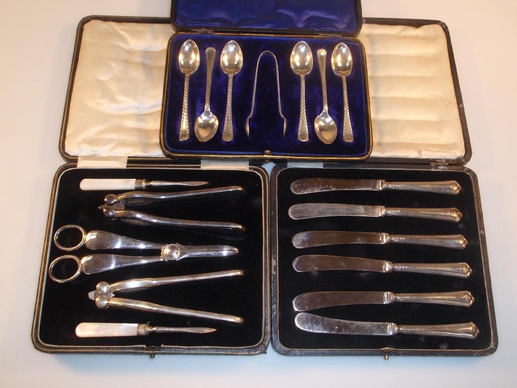 Appraisal: A set of six silver teaspoons and matching sugar tongs