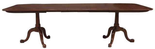 Appraisal: American Queen Anne style black cherry extension dining table Virginia