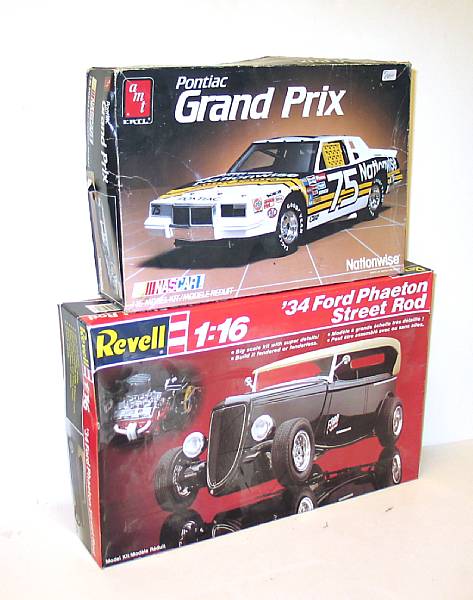 Appraisal: Plastic Model Scaled cars Lot of th scale plastic boxed