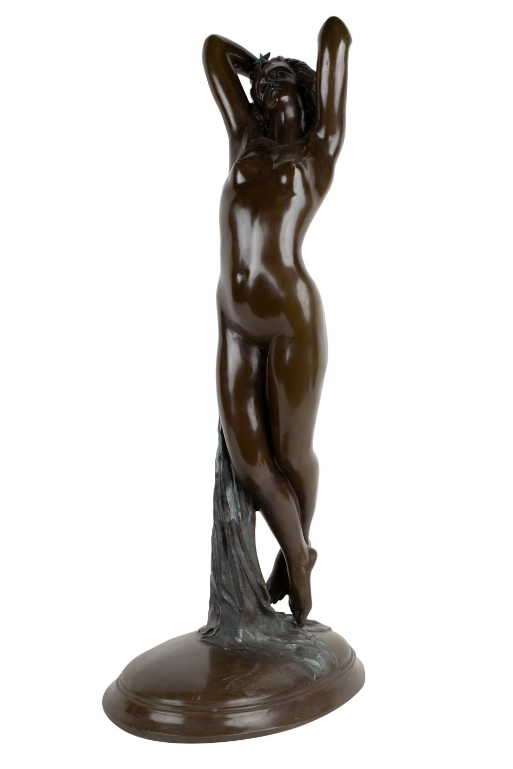 Appraisal: JIM DAVIDSON B NUDE WOMANpatinated bronze signed to base Condition