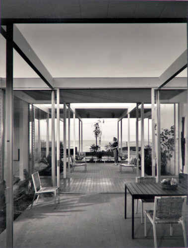 Appraisal: Julius Shulman American b Case Study House Triad La Jolla