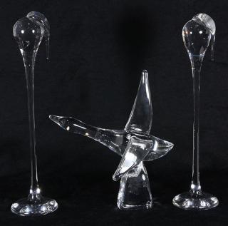 Appraisal: Lot of Steuben glass group consisting of a figure of