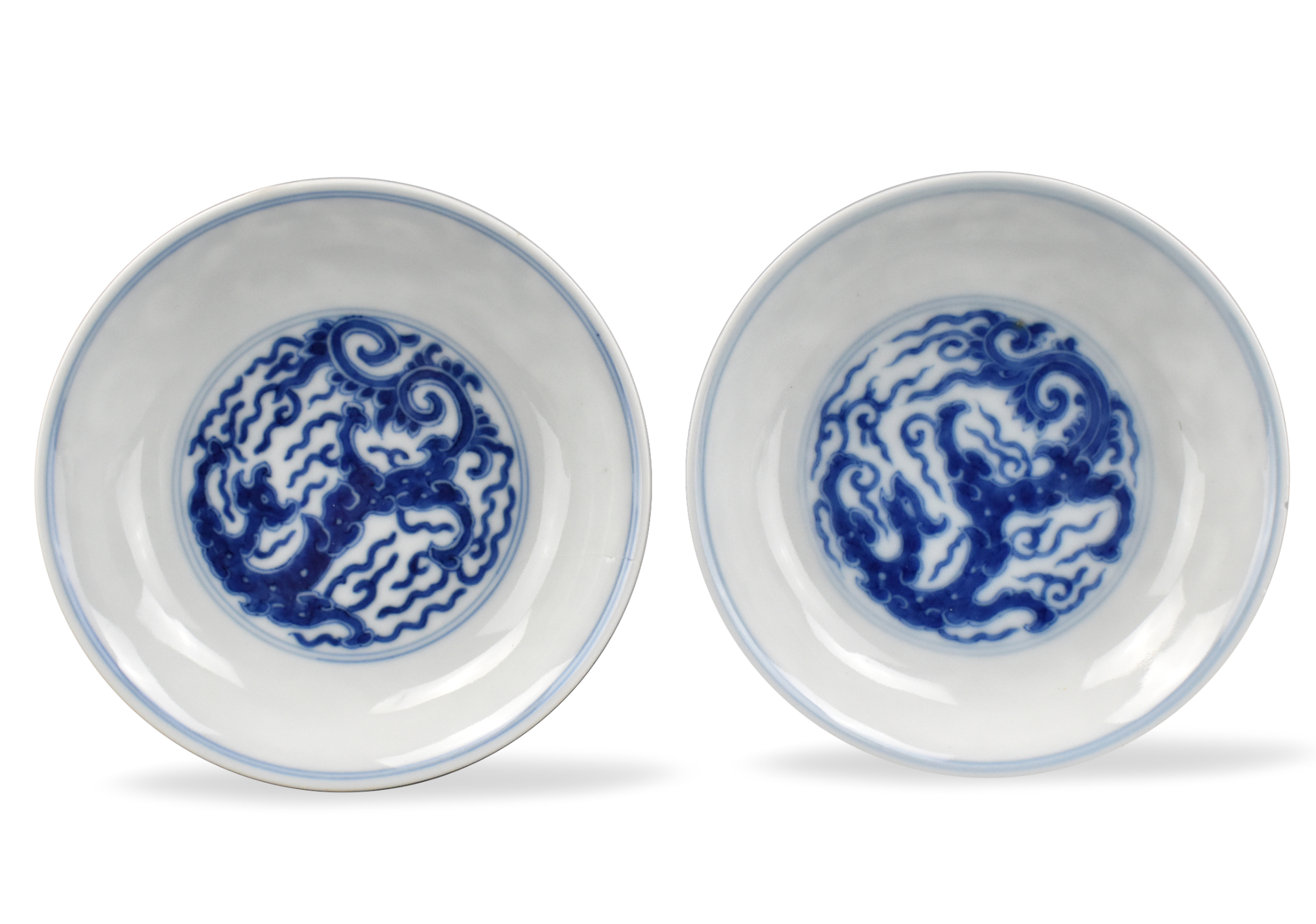 Appraisal: Two small Chinese th C blue and white plates Design