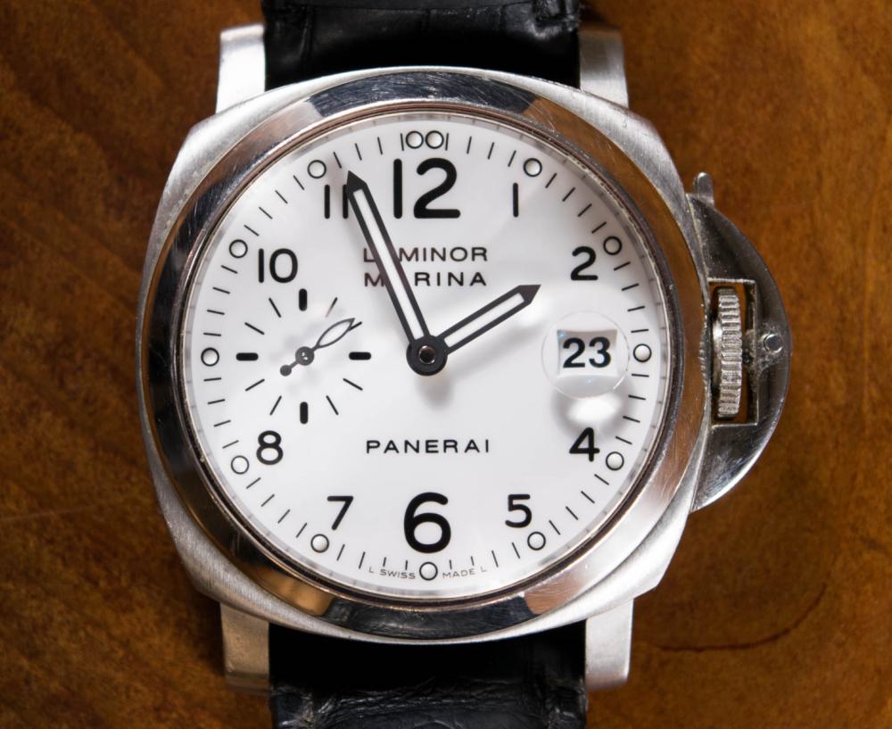 Appraisal: MAN'S SWISS PANERAI WRISTWATCH Officine Panerai Watch Co Neuchatel Switzerland