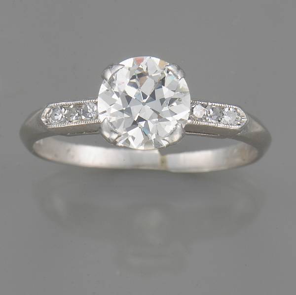 Appraisal: A diamond and platinum engagement ring estimated diamond weight carat