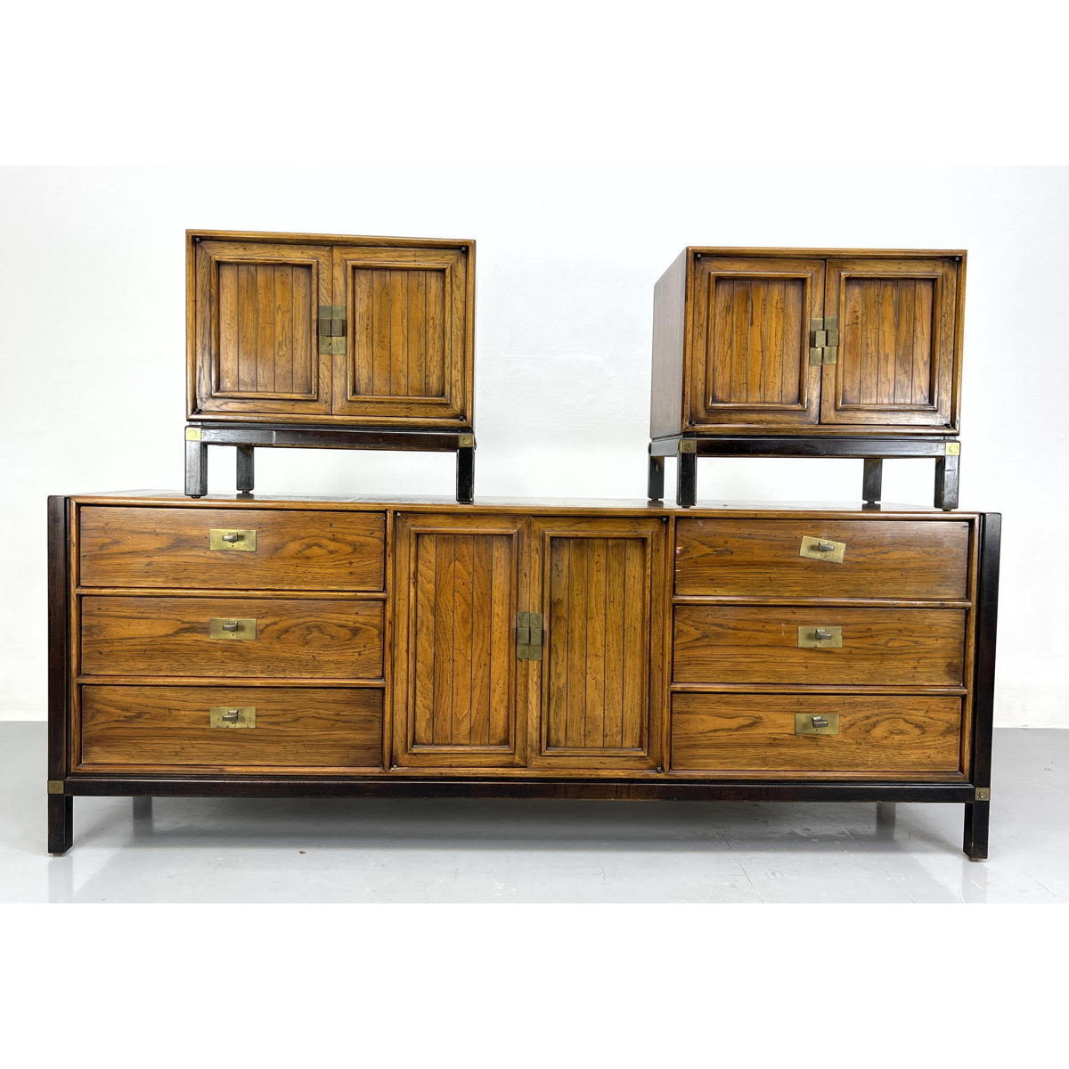 Appraisal: pc VANLEIGH Partial Bedroom Set Low Dresser Credenza Pr Night