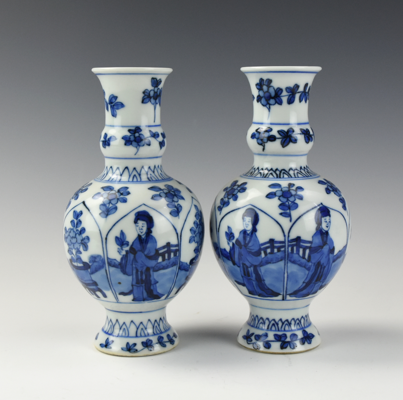 Appraisal: PAIR OF BLUE AND WHITE GARLIC HEAD VASE of ovoid