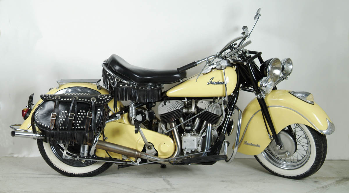 Appraisal: INDIAN CHIEF ROADMASTER MOTORCYCLE Excellent example of a matching number